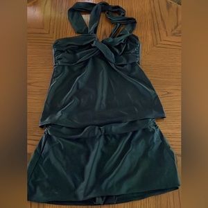 Elle 2 pc NWOT Tankini Halter w/ Skirt Bottoms